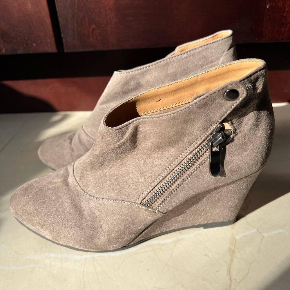 Chinese Laundry Taupe Wedge Ankle Boots